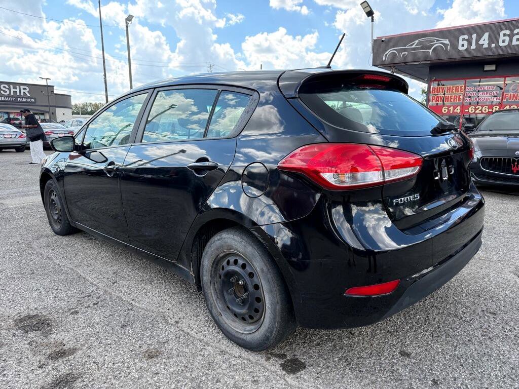 Used 2017 Kia Forte LX image 5