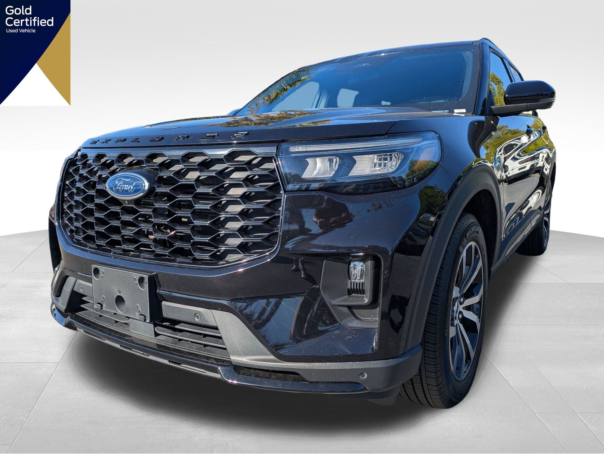 Certified 2025 Ford Explorer ST-Line AWD/4WD image 11