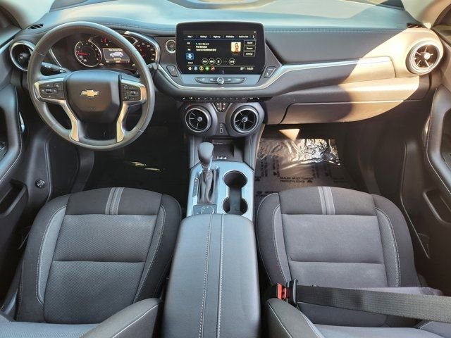 Used 2024 Chevrolet Blazer LT w/ Convenience Package FWD image 35