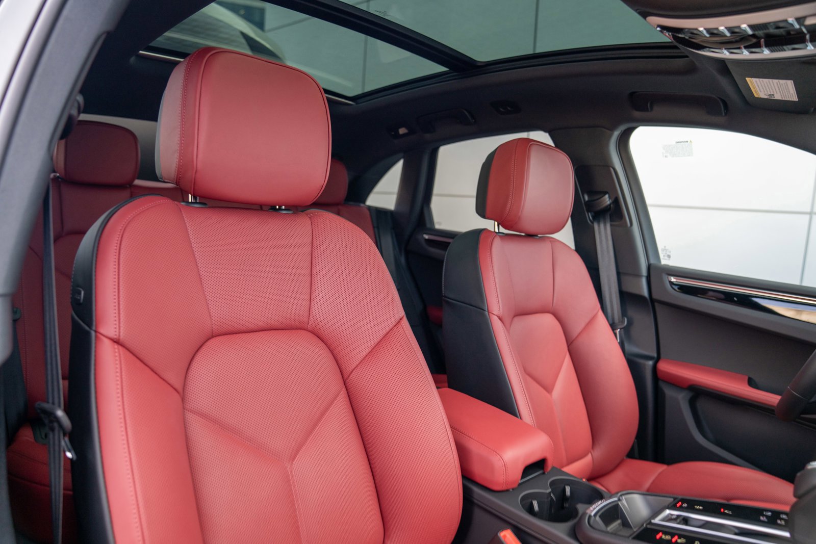 New 2026 Porsche Macan S AWD/4WD image 27