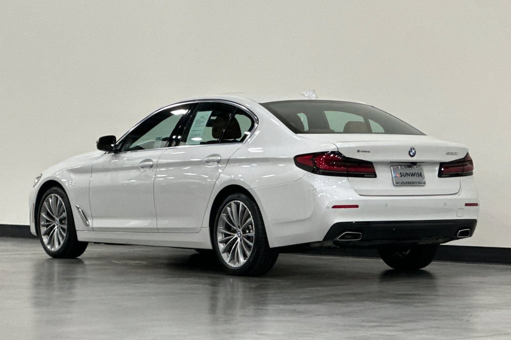 Used 2023 BMW 530i w/ Premium Package RWD image 6