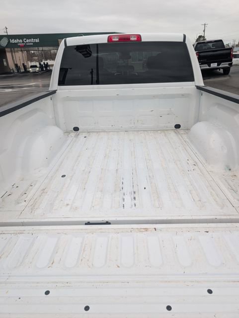 Used 2022 RAM 1500 Classic SLT w/ Protection Group image 32