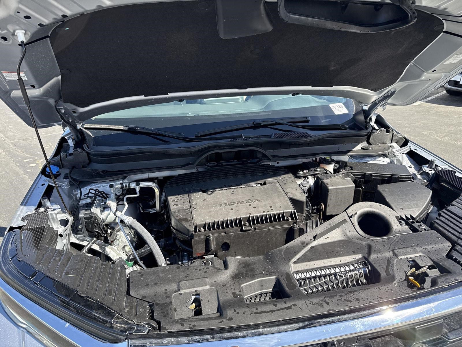Certified 2026 Honda Pilot Touring image 34