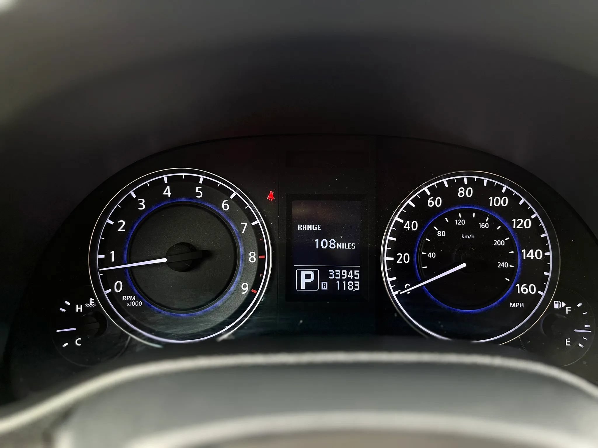 Used 2015 INFINITI Q40 w/ Navigation Package RWD image 19