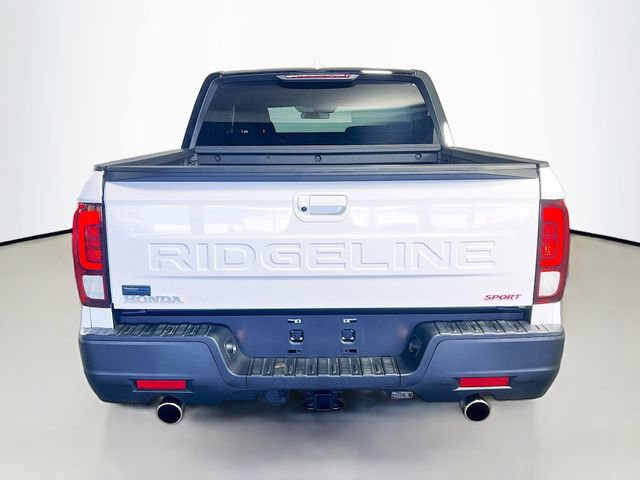 Used 2025 Honda Ridgeline Sport image 7