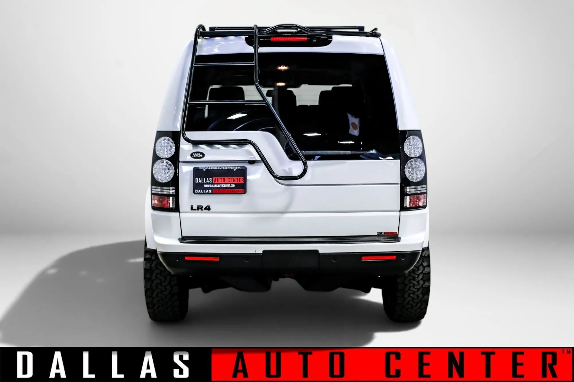 Used 2014 Land Rover LR4 HSE AWD/4WD image 5
