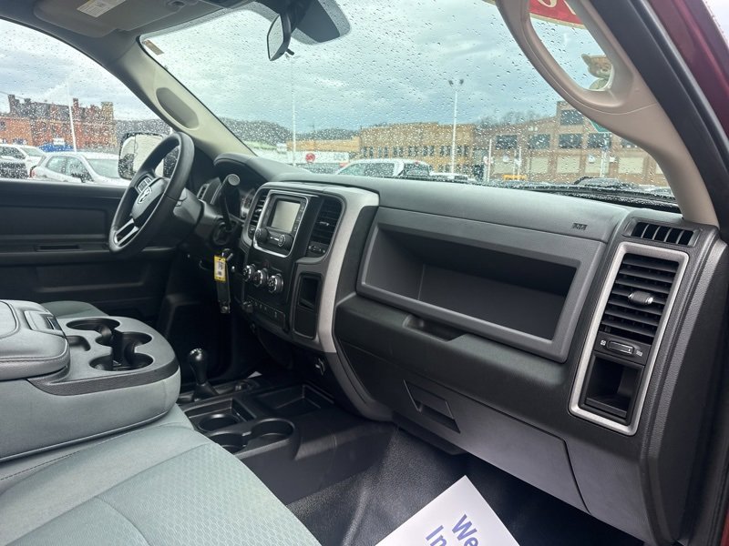 Used 2017 RAM 2500 Tradesman w/ Chrome Appearance Group image 17