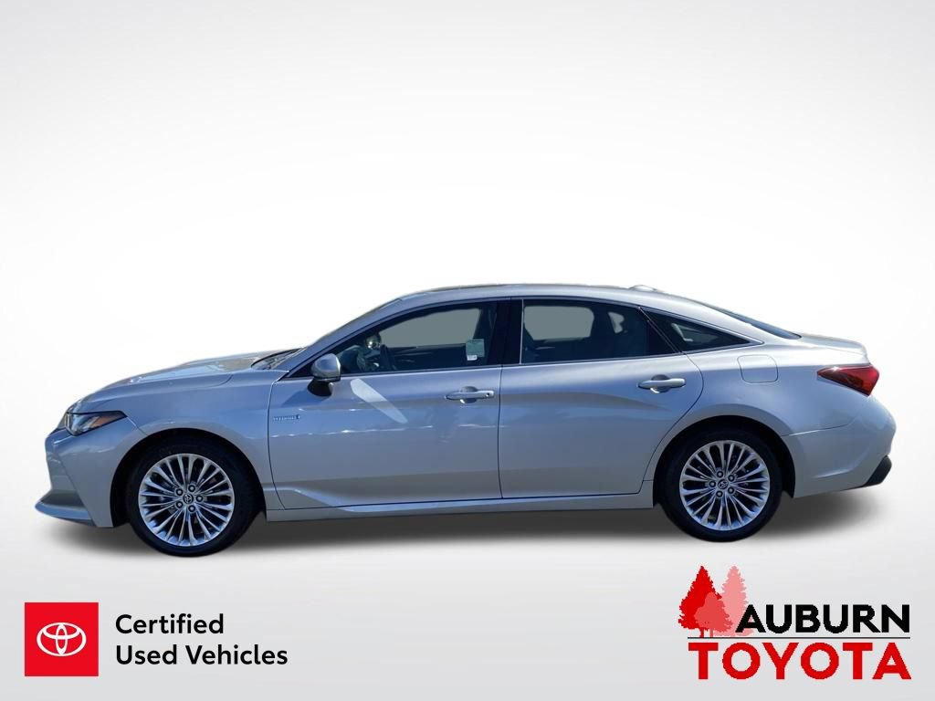 Certified 2019 Toyota Avalon Limited w/ Advanced Safety Package FWD image 5