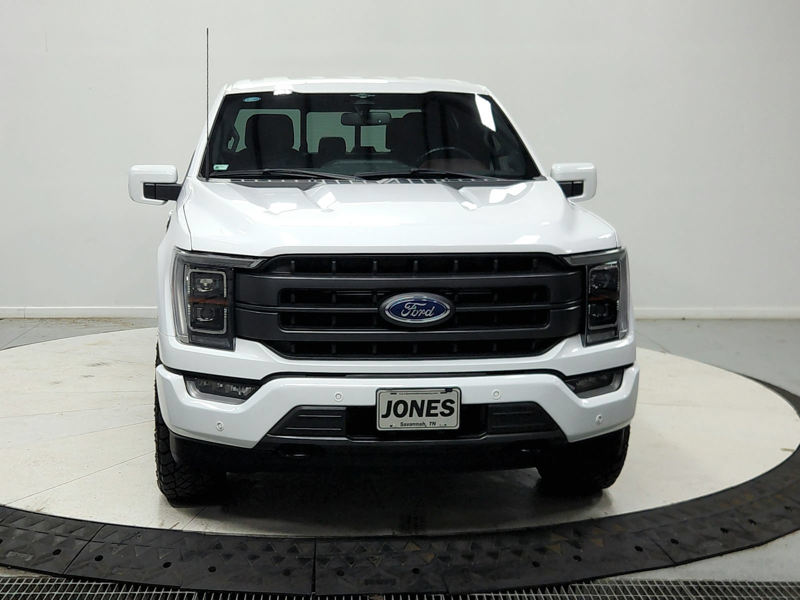 Used 2023 Ford F150 Lariat w/ Equipment Group 502A High AWD/4WD image 3