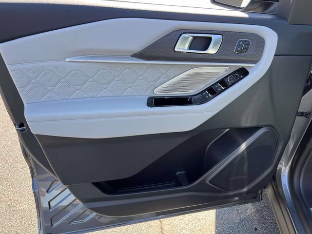 New 2026 Ford Explorer Platinum w/ LUX Leather Package AWD/4WD image 10