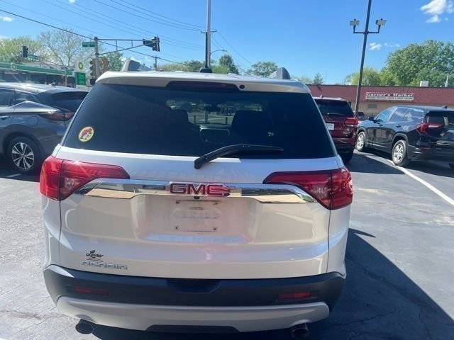Used 2017 GMC Acadia SLE FWD image 4