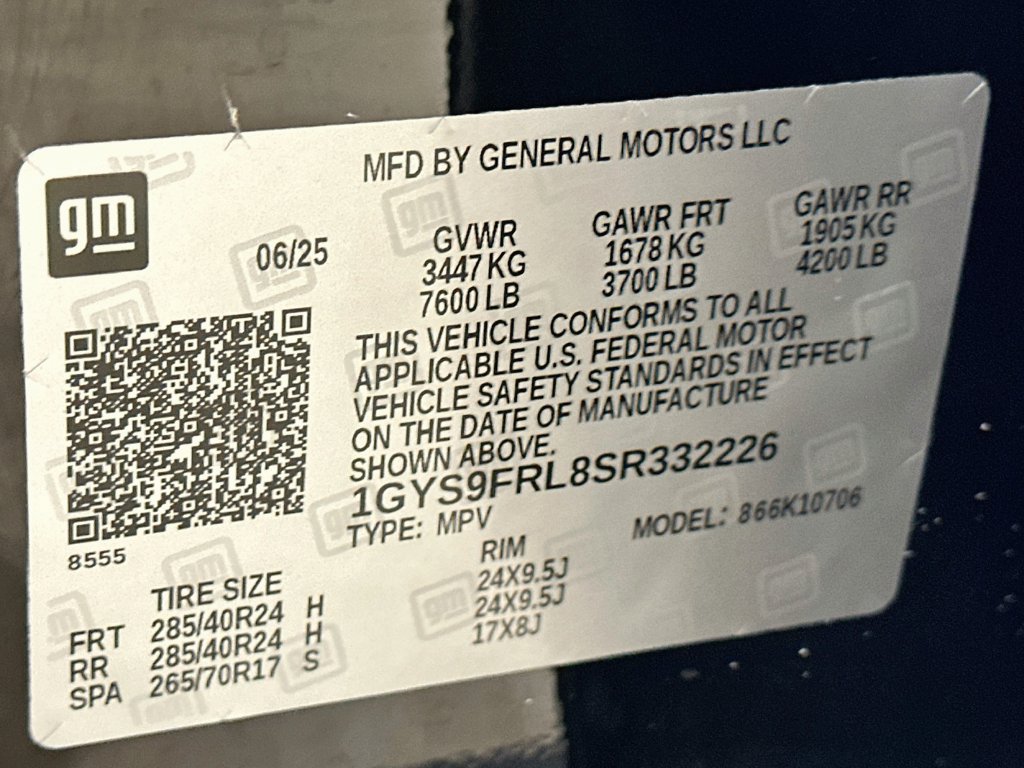 Used 2025 Cadillac Escalade Sport w/ Touring Package AWD/4WD image 45