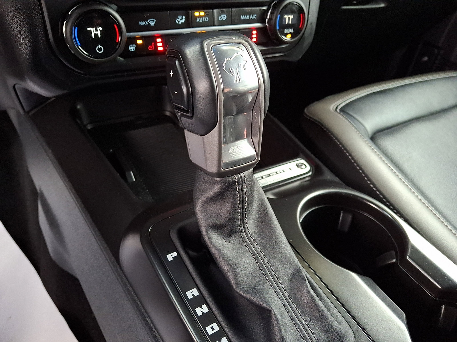 Used 2025 Ford Bronco Outer Banks AWD/4WD image 16