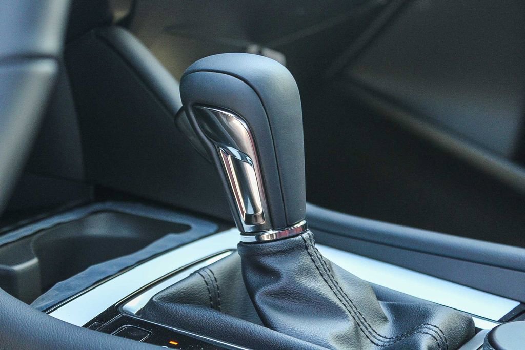 New 2026 MAZDA MAZDA3 Hatchback w/Premium Plus Pkg AWD/4WD image 23