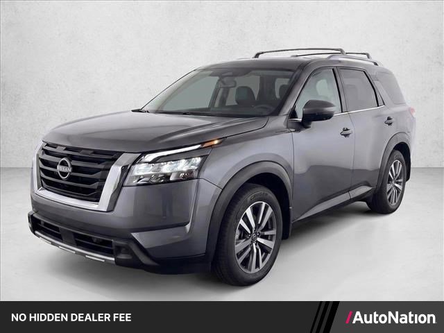Used 2025 Nissan Pathfinder SL