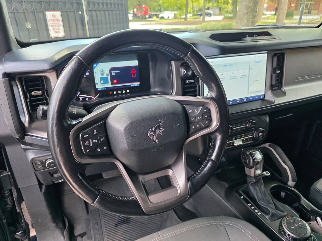 Used 2021 Ford Bronco Outer Banks AWD/4WD image 14