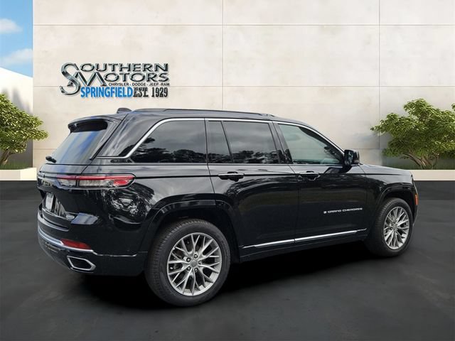 Used 2025 Jeep Grand Cherokee Summit AWD/4WD image 5