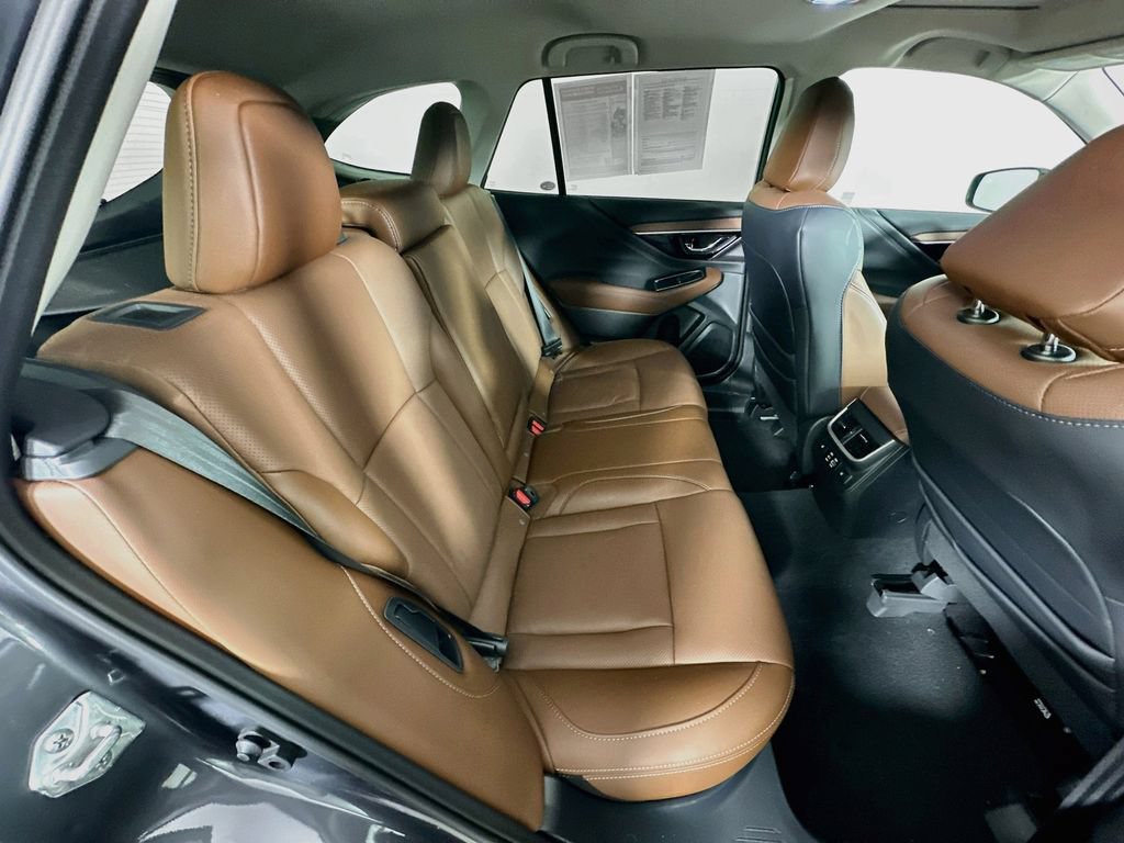 Used 2024 Subaru Outback Touring AWD/4WD image 35