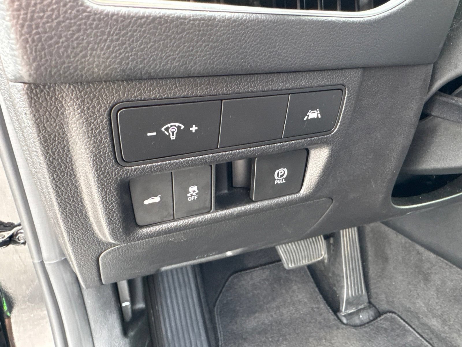Used 2021 Hyundai Sonata SEL w/ Preferred Accessory Package FWD image 17