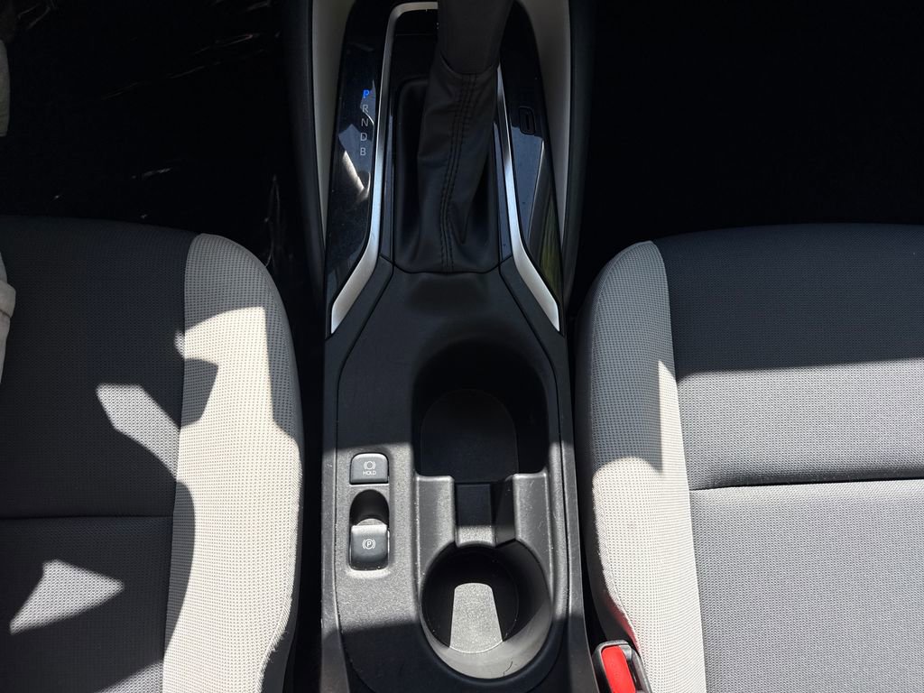 Used 2023 Toyota Corolla LE FWD image 23