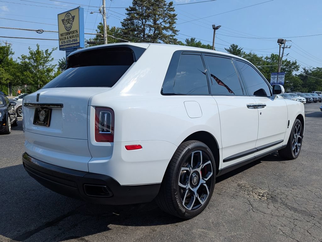 Used 2022 Rolls-Royce Cullinan Black Badge AWD/4WD image 7