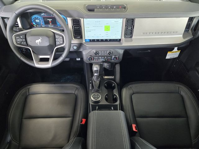 New 2025 Ford Bronco Outer Banks w/ Sasquatch Package image 19