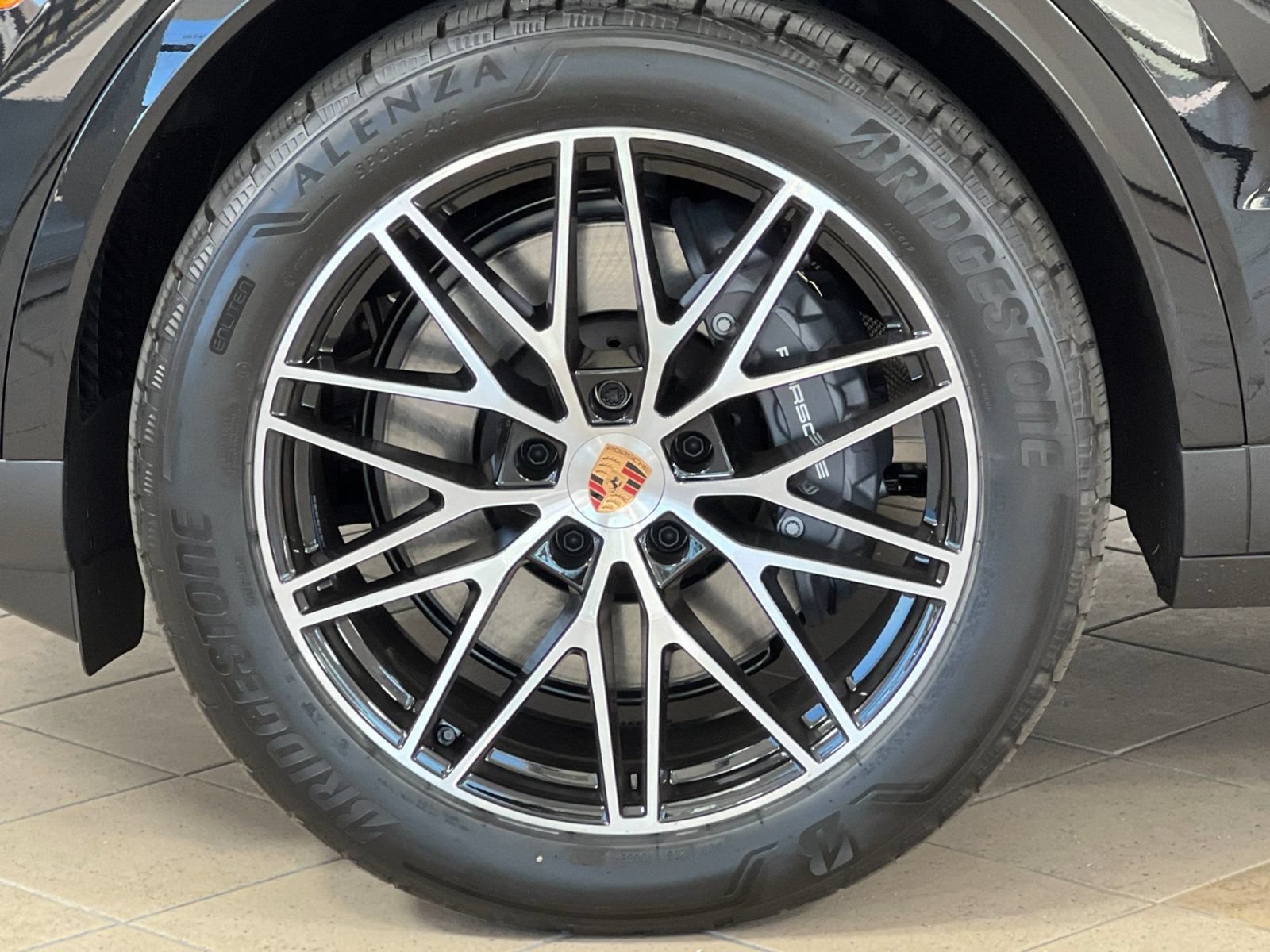 New 2026 Porsche Cayenne AWD/4WD image 27