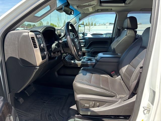 Used 2016 GMC Sierra 3500 Denali w/ Duramax Plus Package AWD/4WD image 29