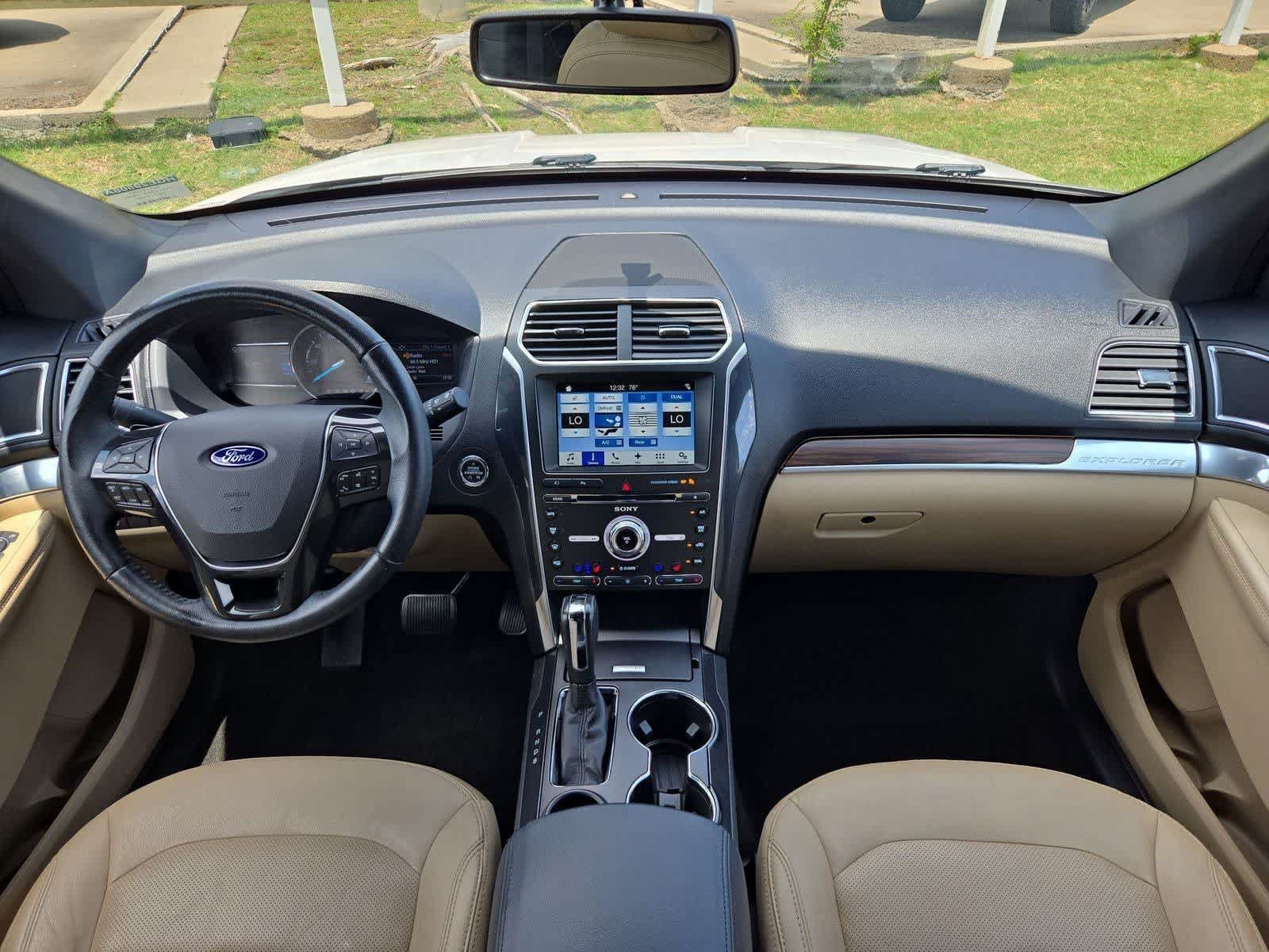 Used 2017 Ford Explorer Limited FWD image 14