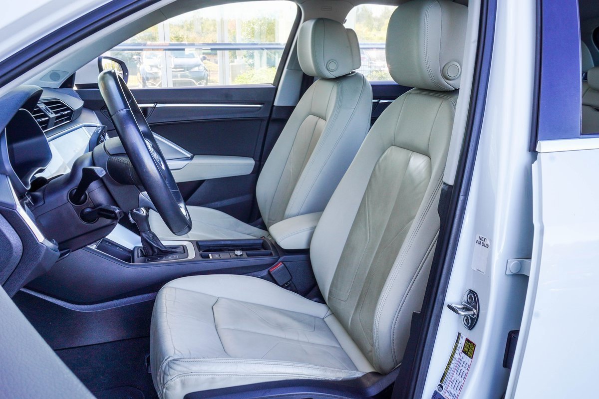 Used 2019 Audi Q3 2.0T Premium image 19