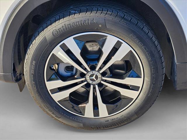 Used 2025 Mercedes-Benz GLB 250 image 21