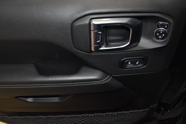 Used 2023 Jeep Wrangler Sahara w/ Cold Weather Group image 24