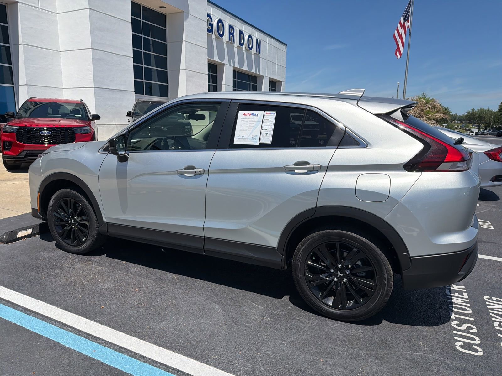 Used 2025 Mitsubishi Eclipse Cross LE image 10