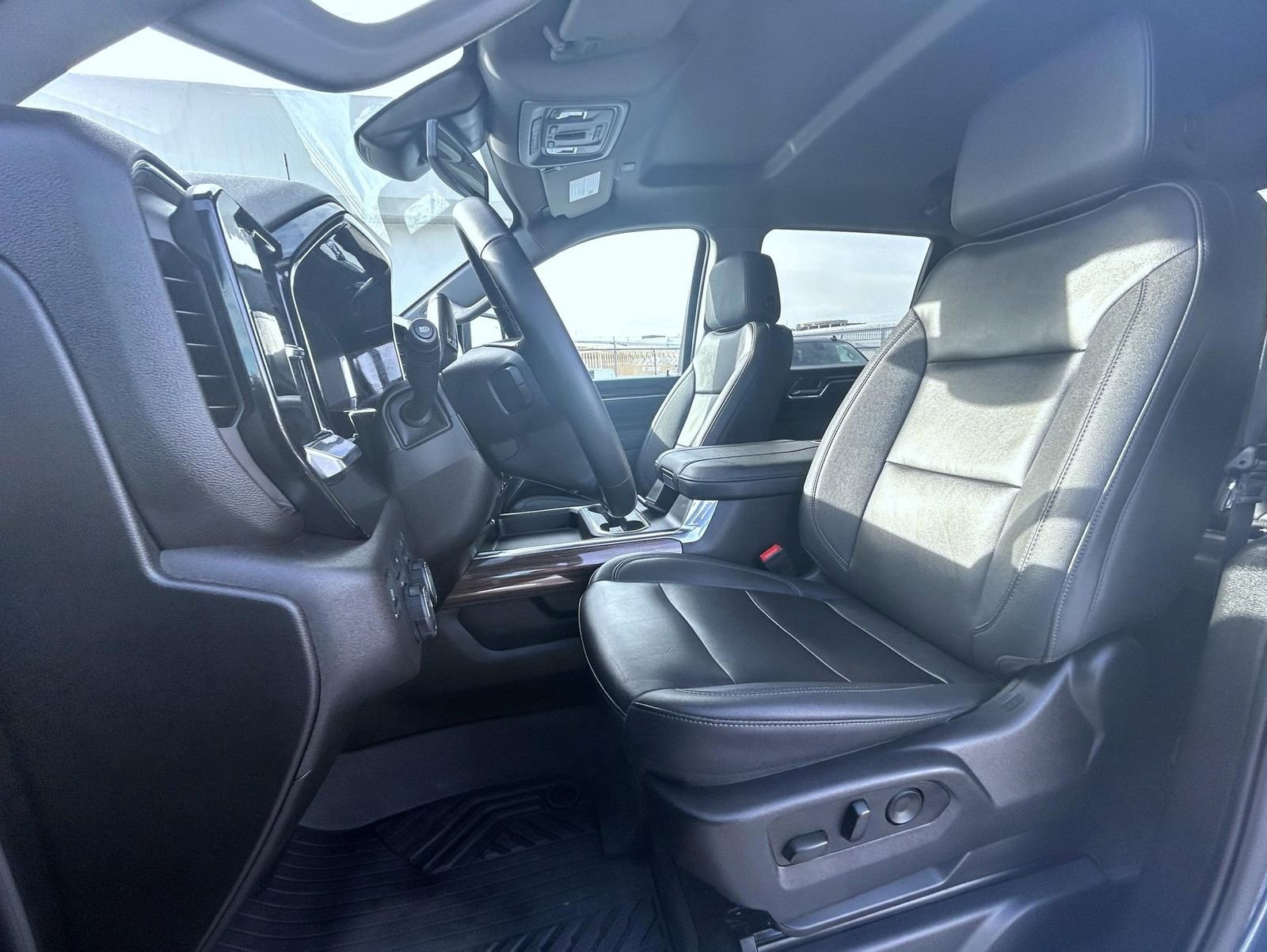 Certified 2025 Chevrolet Silverado 2500 LT w/ All Star Edition image 10