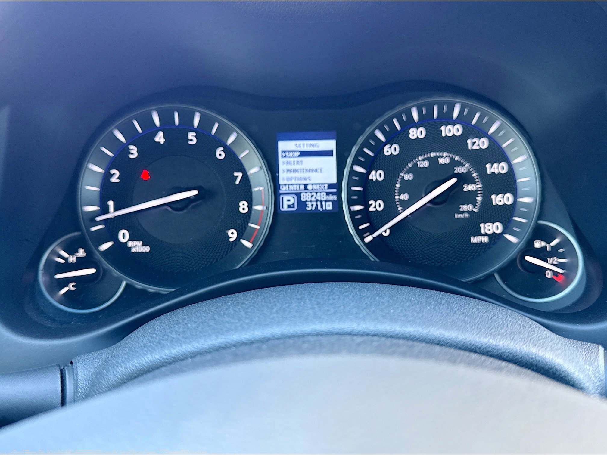 Used 2019 INFINITI Q70 Luxe w/ Sport Package image 39