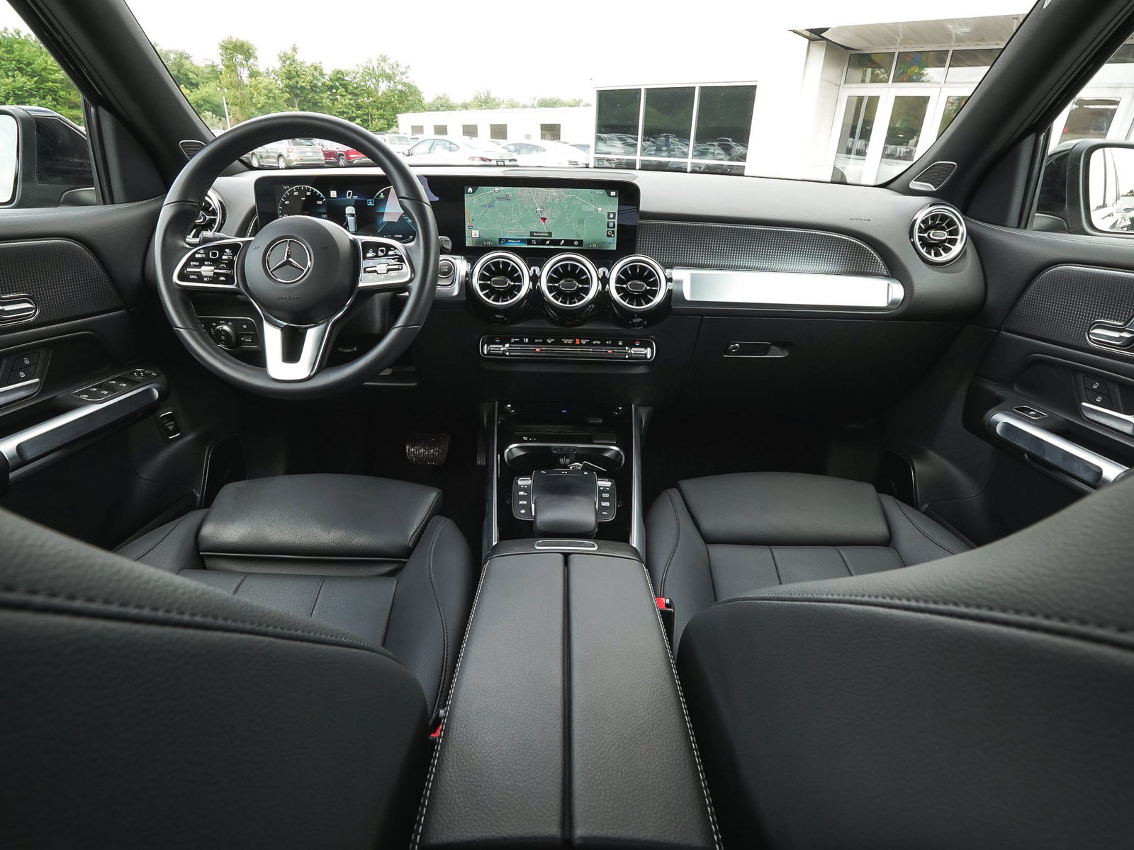 Used 2023 Mercedes-Benz EQB 300 4MATIC w/ Pinnacle Package image 44