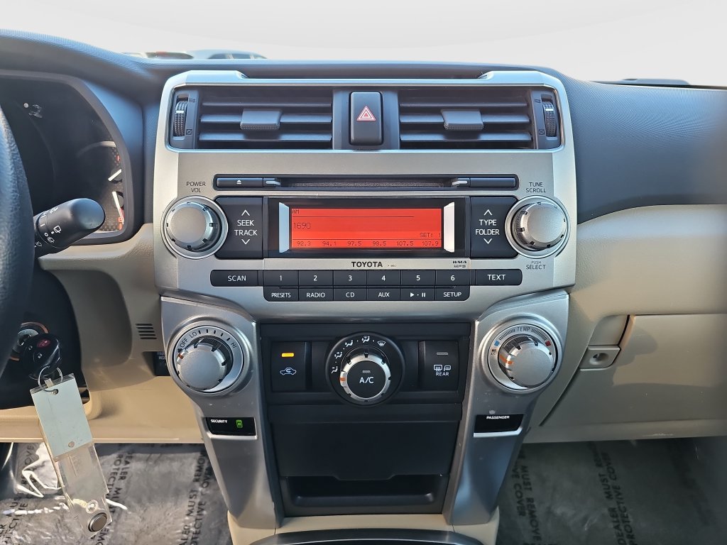 Used 2010 Toyota 4Runner SR5 RWD image 13