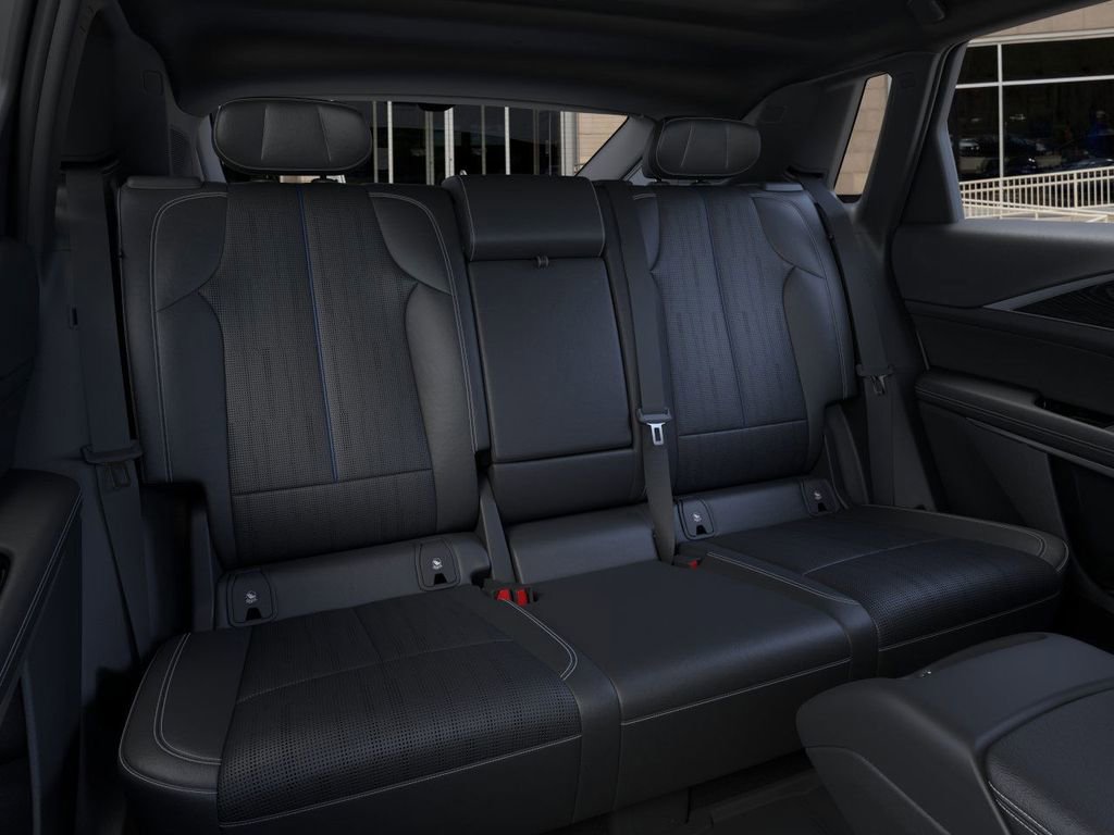 New 2025 Cadillac Lyriq Luxury w/ LPO, Floor Liner Package image 17