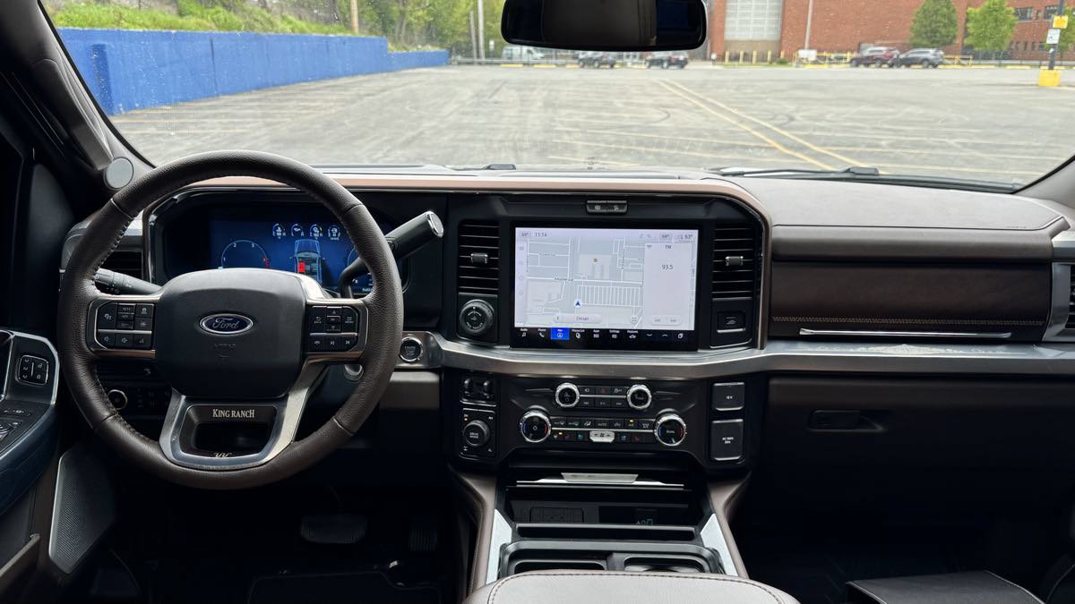 Used 2025 Ford F250 King Ranch w/ Chrome Package AWD/4WD image 57