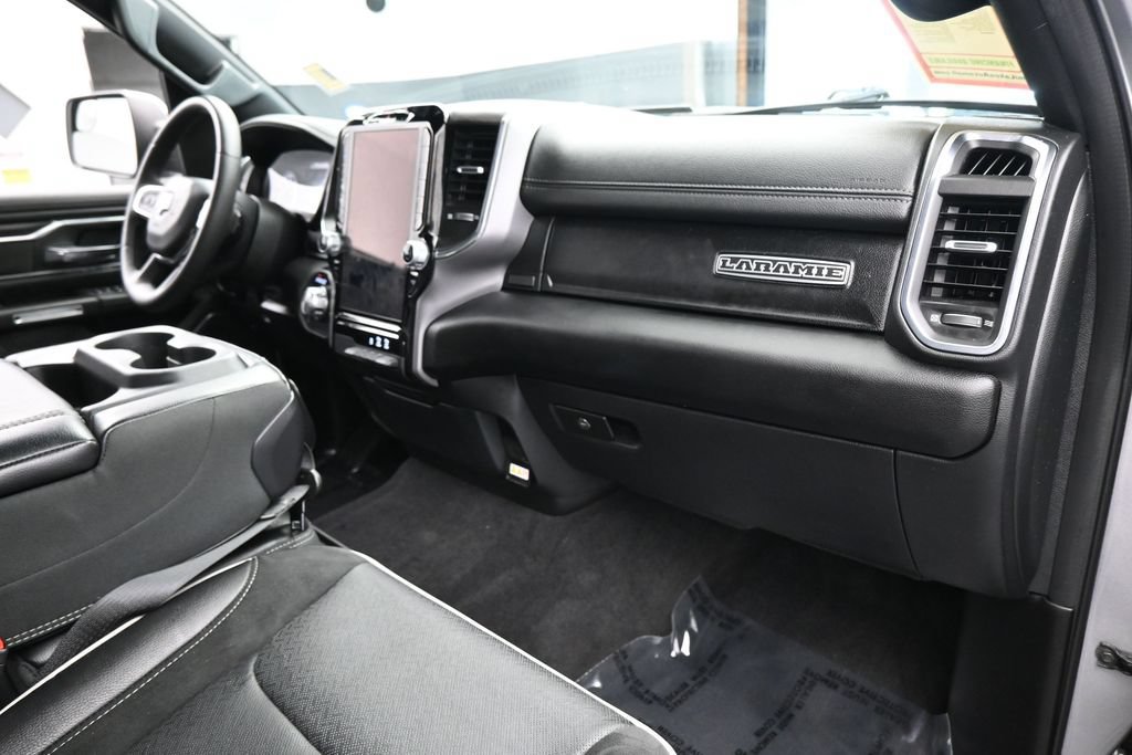Used 2025 RAM 1500 Laramie AWD/4WD image 51