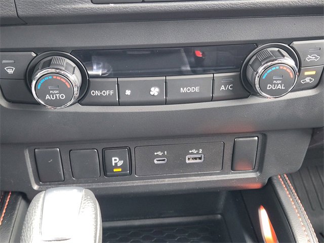 Used 2024 Nissan Frontier PRO-4X w/ Technology Package image 20