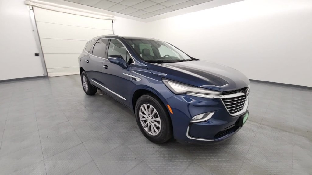 Used 2023 Buick Enclave Essence AWD/4WD image 9