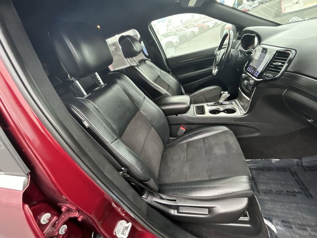 Used 2021 Jeep Grand Cherokee Laredo X image 25