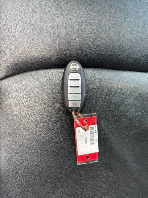 Used 2022 Nissan Pathfinder SL w/ SL Premium Package FWD image 14