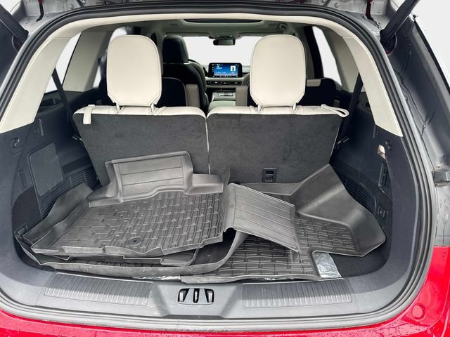 Used 2025 Lincoln Aviator Reserve w/ Equipment Group 201A AWD/4WD image 5