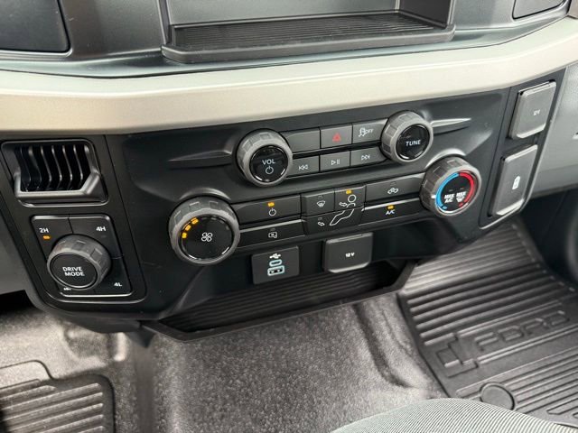 New 2026 Ford F350 XL w/ Snow Plow Prep Package image 31