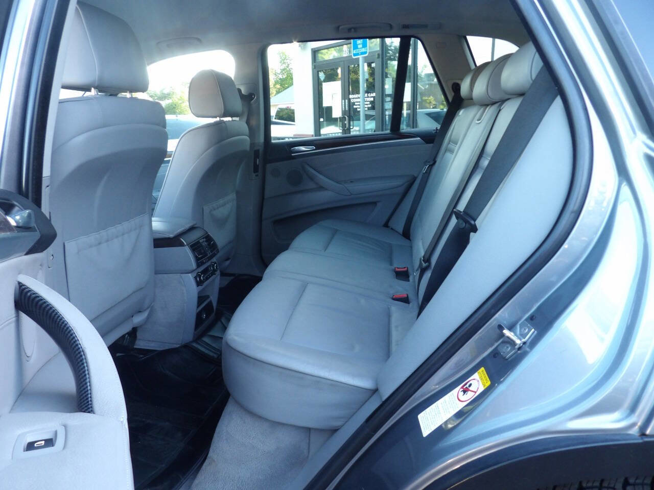 Used 2007 BMW X5 3.0si image 9