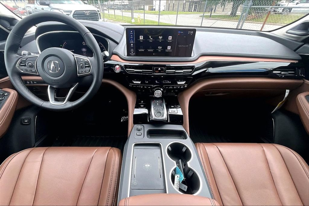 New 2026 Acura MDX w/ Technology Package FWD image 2