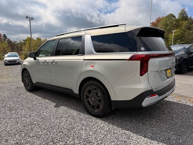 New 2026 Kia Carnival EX FWD image 4