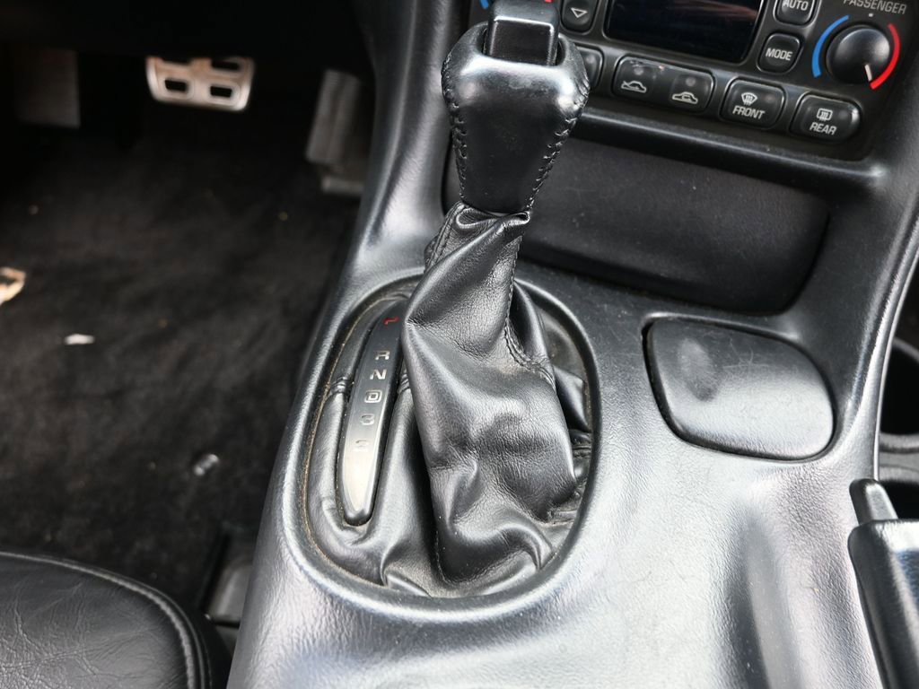 Used 2003 Chevrolet Corvette Convertible w/ Preferred Equipment Group1 image 36